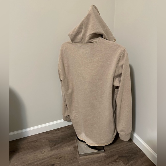 RetroFit hoodie - Picture 4 of 4